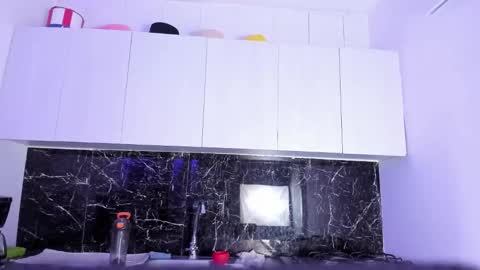 stefannyevans_ online show from March 25, 1:39 pm