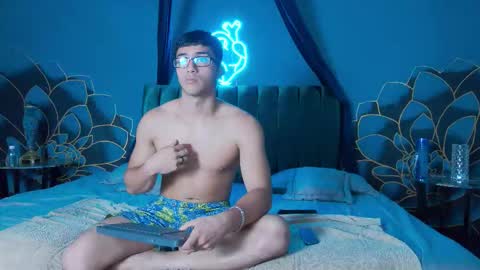 Snapshot of stefano_calle chatting on November 4, 12:26 pm Stefano online show from November 4, 12:26 pm