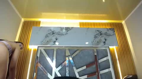 Snapshot of stefanvix202 chatting on December 14, 6:08 am Stefan online show from December 14, 6:08 am