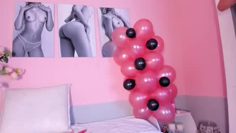 Stefany online show from September 13, 11:43 am