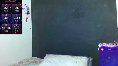 Stefanny lopez online show from December 19, 2:46 pm