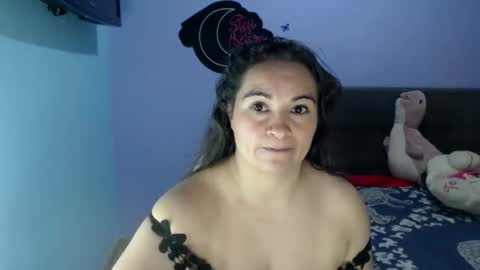 StefiAlizon online show from February 7, 4:05 am