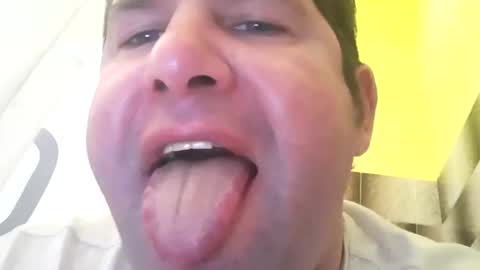 Snapshot of steki038434 chatting on December 7, 11:18 am steki038434 online show from December 7, 11:18 am