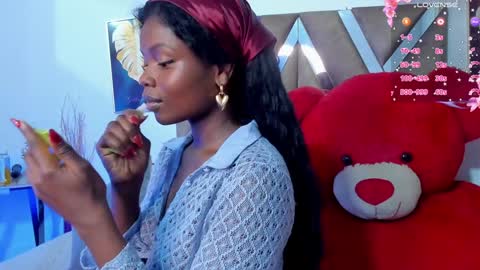 Snapshot of stela__gs chatting on January 16, 1:36 pm stella online show from January 16, 1:36 pm