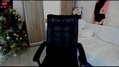 Stella  Cox online show from January 13, 9:30 am