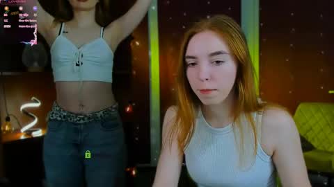 stella_flower online show from April 18, 6:56 pm