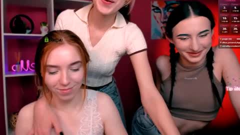 stella_flower online show from May 29, 5:00 pm