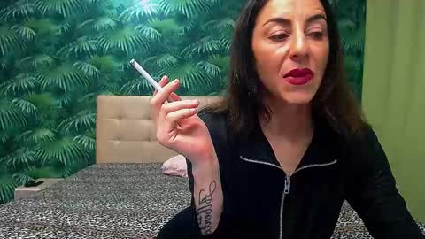 Snapshot of stella_john chatting on February 7, 6:03 am Stella John online show from February 7, 6:03 am