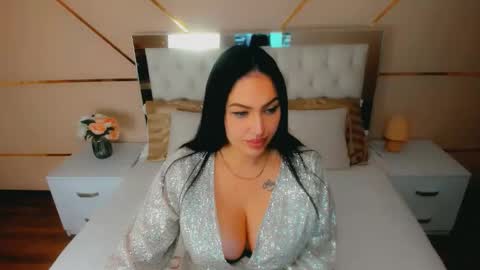 Snapshot of stella_nelson chatting on October 7, 7:05 am Stella Nelson online show from October 7, 7:05 am