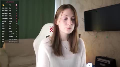 Stella online show from September 11, 7:52 am