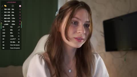 Stella online show from September 15, 8:47 am