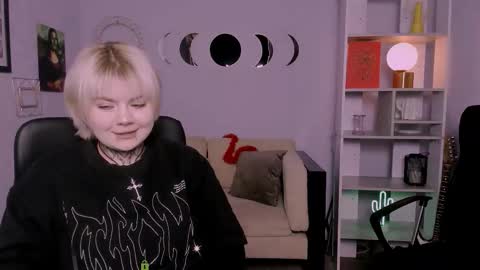 Stella online show from January 16, 12:31 pm