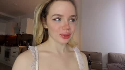 Asella online show from February 12, 9:10 am