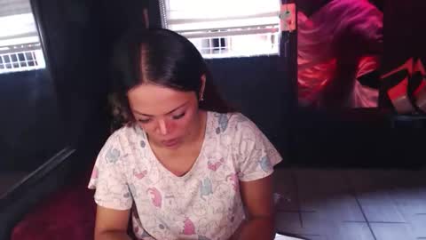 stella online show from February 1, 2:21 am