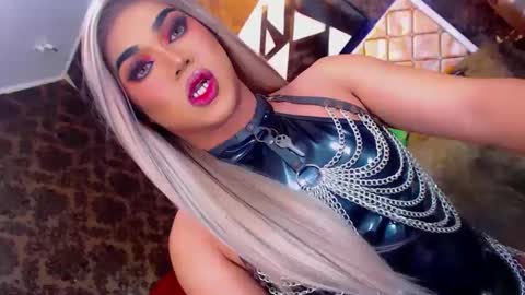 CALL ME STELLA online show from January 23, 12:41 pm