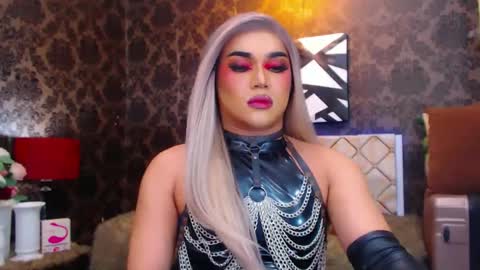 CALL ME STELLA online show from February 13, 12:32 pm