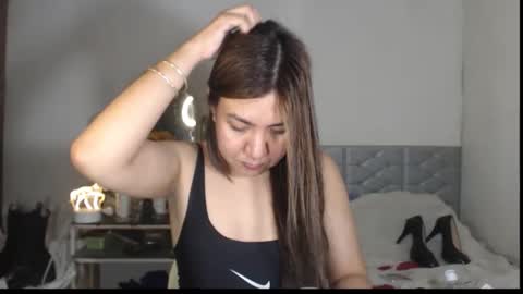 Snapshot of stellahugets chatting on November 7, 6:41 pm Stella online show from November 7, 6:41 pm