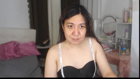 Stella online show from February 23, 5:43 pm