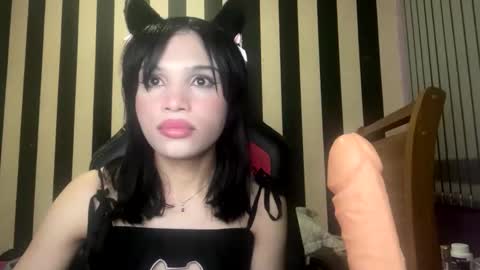 stellapapillon online show from February 10, 11:31 pm