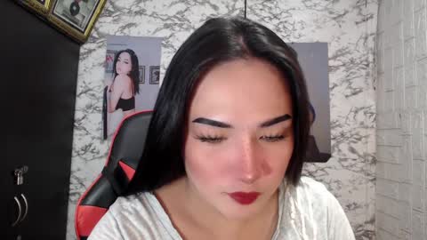 Snapshot of stellaven chatting on December 4, 7:28 am Stellaven online show from December 4, 7:28 am