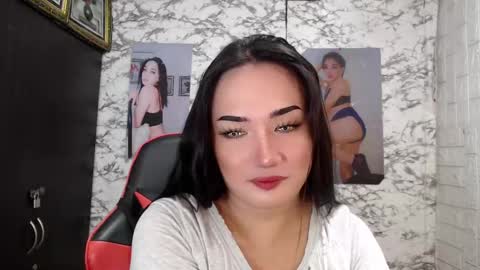 Snapshot of stellaven chatting on December 7, 6:21 am Stellaven online show from December 7, 6:21 am