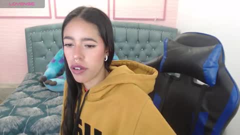 Stephania online show from January 29, 10:27 am