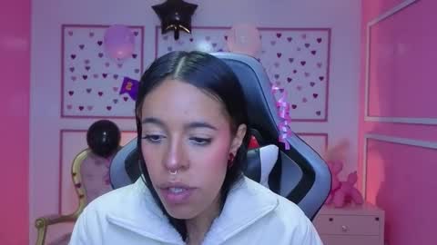 Stephania online show from October 16, 11:55 am