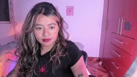 Stephanie  online show from October 4, 11:36 pm