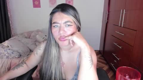 Stephanie  online show from November 11, 1:27 am