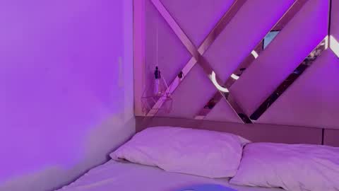 Snapshot of stephany_grand chatting on November 10, 5:34 pm stephany_grand online show from November 10, 5:34 pm