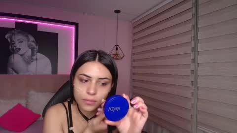 stephany_rodriguez_ online show from March 3, 1:09 pm
