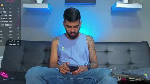 Snapshot of stephenbrown_ chatting on November 2, 7:49 pm ................ online show from November 2, 7:49 pm