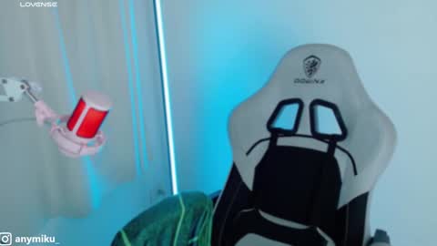 Snapshot of stephybrown chatting on December 21, 4:41 am stephy online show from December 21, 4:41 am