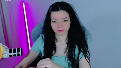 Snapshot of stephybrown chatting on September 11, 12:44 am stephy online show from September 11, 12:44 am