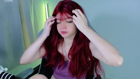 Snapshot of stephybrown chatting on October 14, 11:27 pm stephy online show from October 14, 11:27 pm