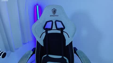 Snapshot of stephybrown chatting on October 30, 12:56 am stephy online show from October 30, 12:56 am