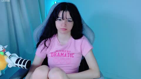 Snapshot of stephybrown chatting on November 9, 12:53 am stephy online show from November 9, 12:53 am