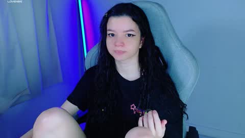 Snapshot of stephybrown chatting on November 24, 11:04 pm stephy online show from November 24, 11:04 pm