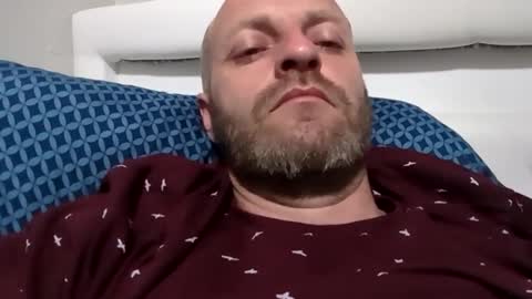 Snapshot of sterng123 chatting on January 11, 7:17 am sterng123 online show from January 11, 7:17 am