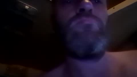 Snapshot of sterng123 chatting on February 23, 7:33 am sterng123 online show from February 23, 7:33 am