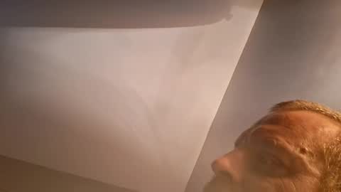 Snapshot of sterng123 chatting on October 21, 6:47 am sterng123 online show from October 21, 6:47 am