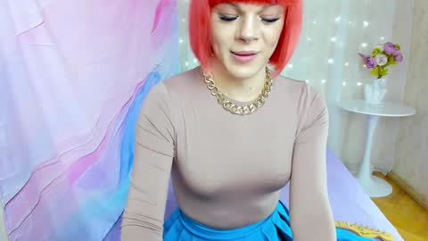 Alice online show from December 6, 2:38 pm