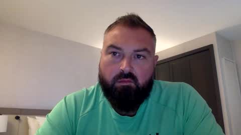 Snapshot of steve__1980 chatting on September 27, 10:48 pm steve__1980 online show from September 27, 10:48 pm