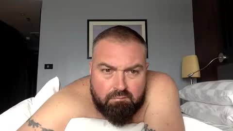 Snapshot of steve__1980 chatting on December 16, 6:07 am steve__1980 online show from December 16, 6:07 am