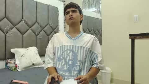 Steve Hotman  online show from April 15, 12:12 pm