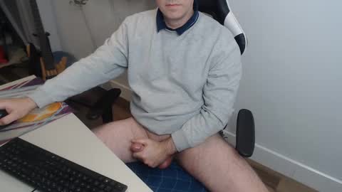 steve_oo8 online show from March 6, 9:42 pm