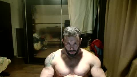 Snapshot of stevebulkzor chatting on October 7, 8:39 pm Steve Oakenshield son of John son of Vasyl online show from October 7, 8:39 pm