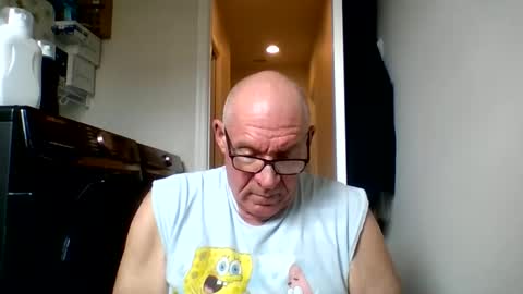 stevejons47 online show from April 2, 4:04 pm