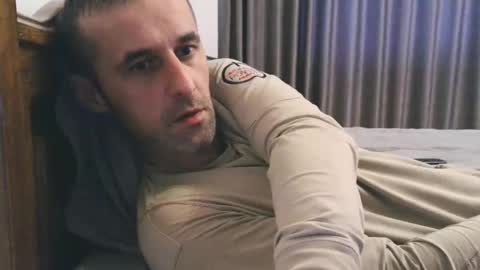 stevenpit online show from December 15, 1:54 pm