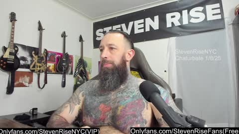 Snapshot of stevenrisenyc chatting on January 11, 12:01 am StevenRiseNYC online show from January 11, 12:01 am
